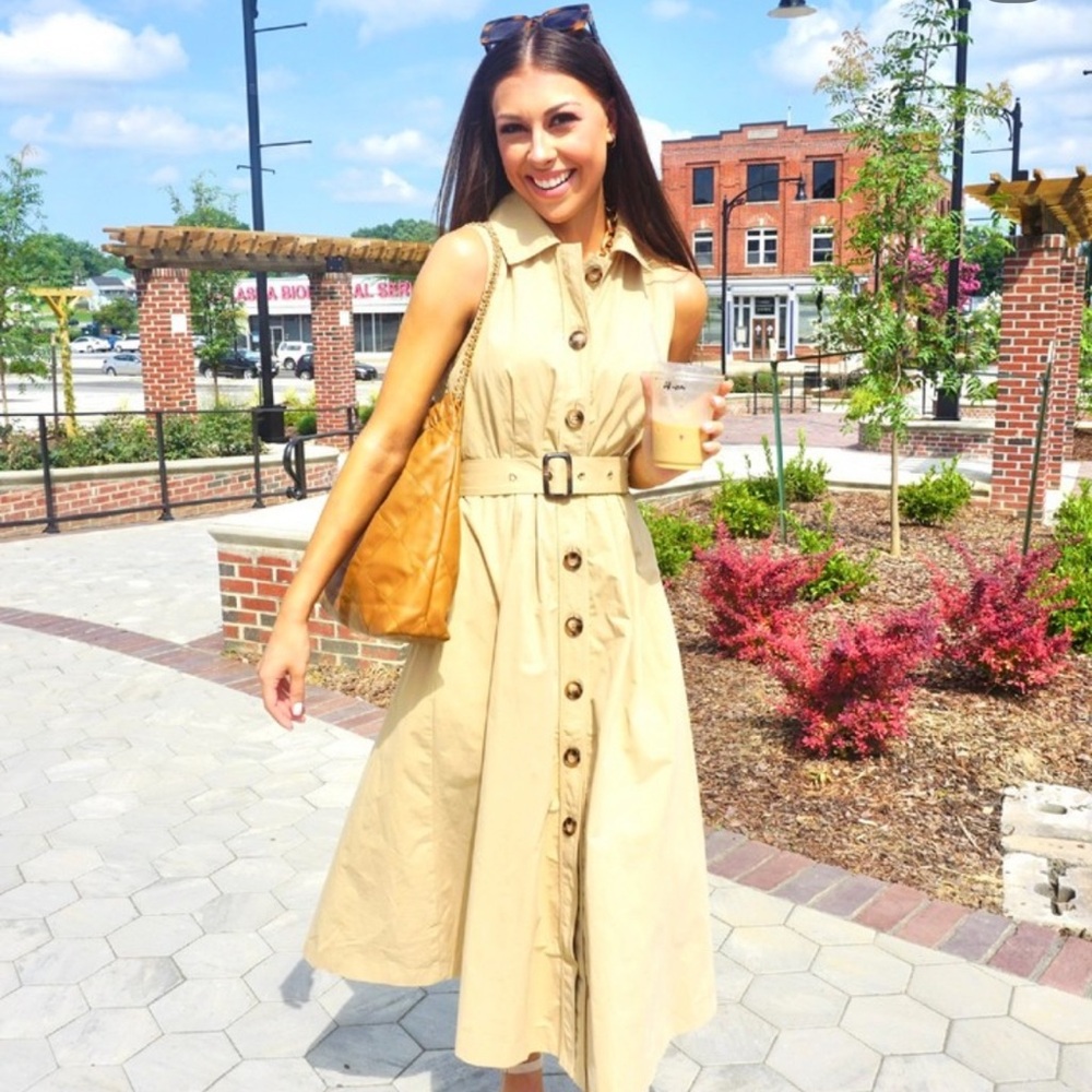 Chic Tan Sleeveless Dress with Belt